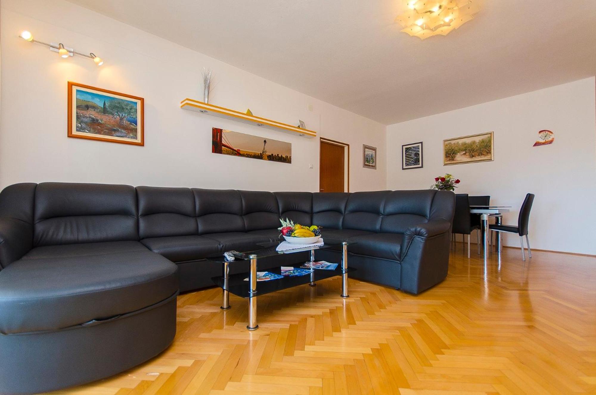 טרוגיר Apartments Maslina מראה חיצוני תמונה