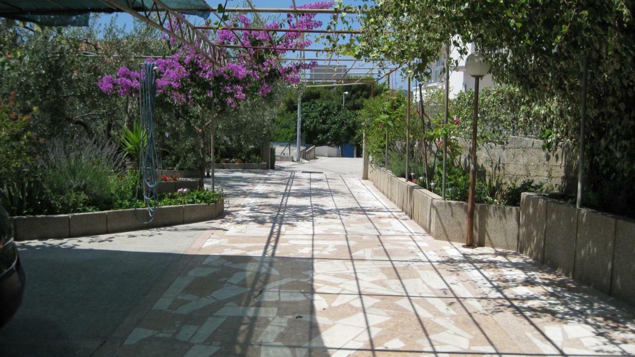טרוגיר Apartments Maslina מראה חיצוני תמונה